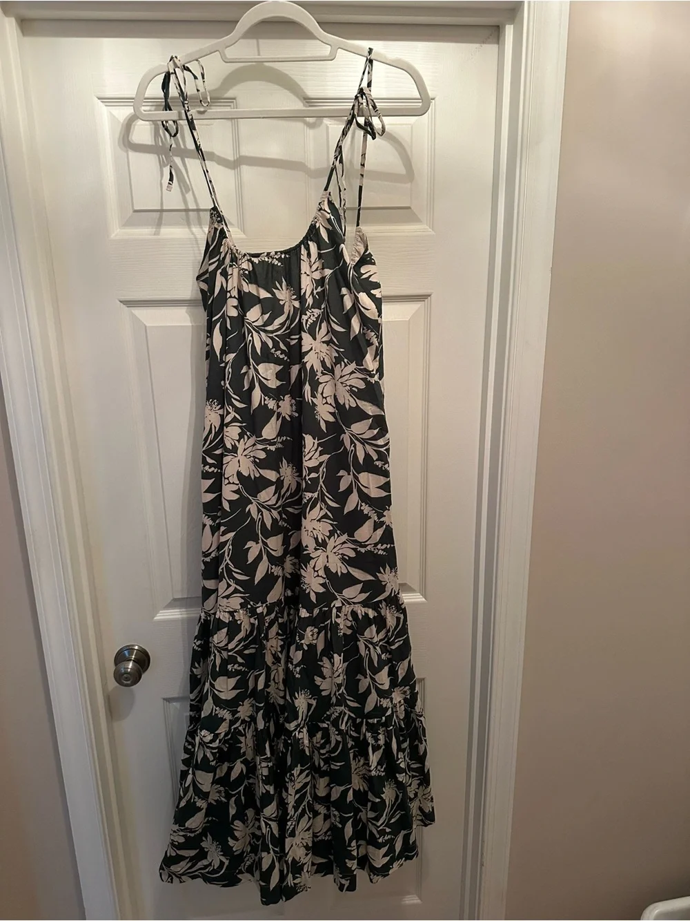 Abercrombie & Fitch Green Floral Maxi Dress